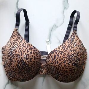 Pink wear everywhere pushup NEW with tags